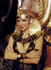 claudette colbert 1934 - cleopatra - by paul hesse